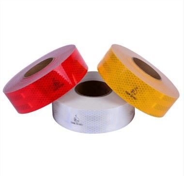 Qhov zoo tshaj plaws Reflective Tape Supplier