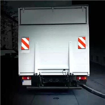 Reflective Tail Lift Flag Rau Tsheb