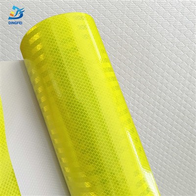 Txhim khu kev pom nrog Fluorescent Yellow RA2 Reflective Sheeting: European S...
